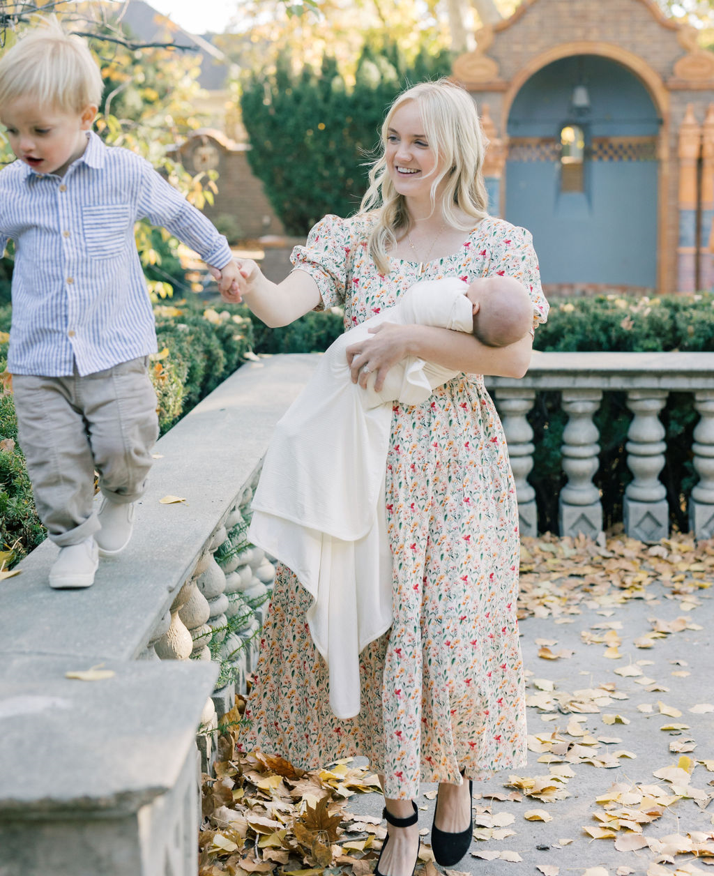 Nursing-friendly dress for special occasions | Tips Nursing-friendly dress for special occasions | Tips