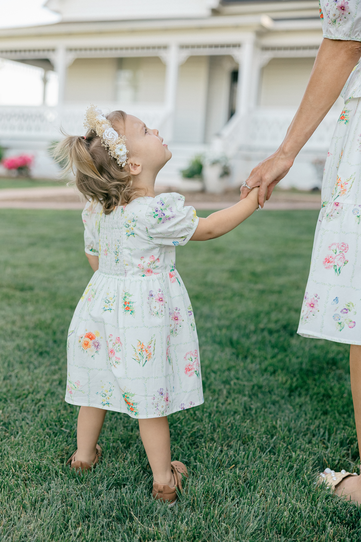 Little Darling Dress (Girls) in Birth Flowers