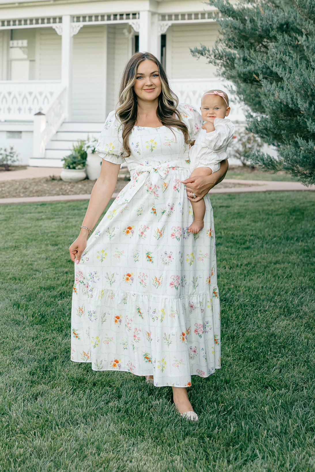 Ann Maxi Dress with Nursing Zippers in Birth Flowers