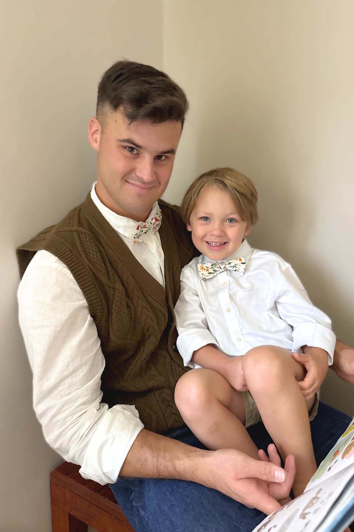 Boys' Bow-Tie in Harvest Blooms