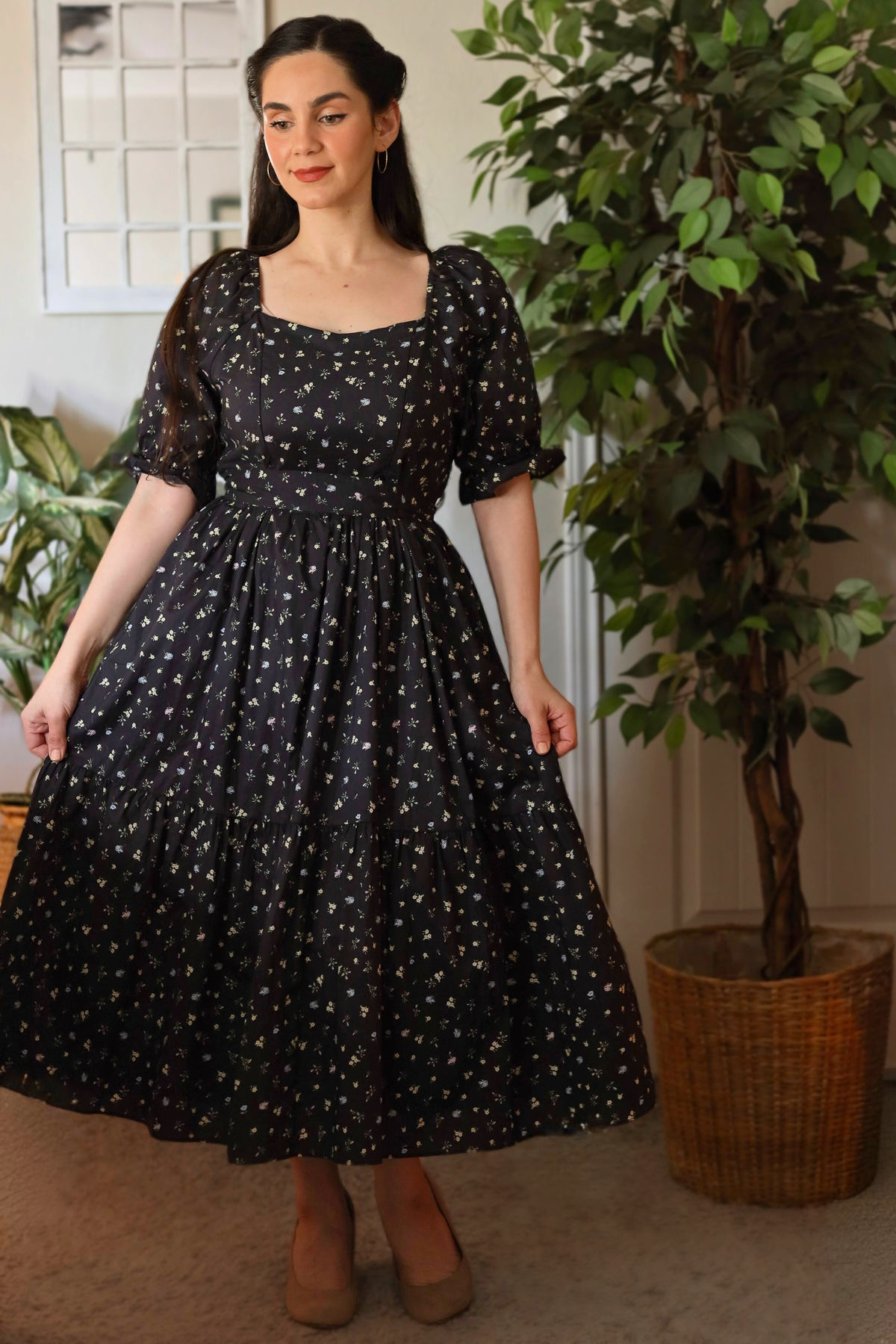 Ann Midi Dress with Nursing Zippers in Black Floral