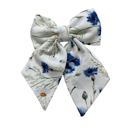 Pretty Girls' Bows in Blue Cornflowers