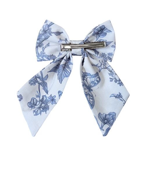 Pretty Girls' Bows in Blue Toile Butterfly