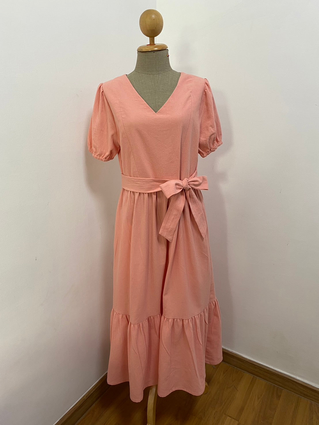 A33: Sample Charming Dress with Nursing Zippers, Relaxed Fit, Subtle Puff Sleeves, Midi length, Size S