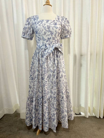 D31: Versa Cotton Dress with Nursing in Blue Toile Butterfly, Size M (Slightly Imperfect Product)