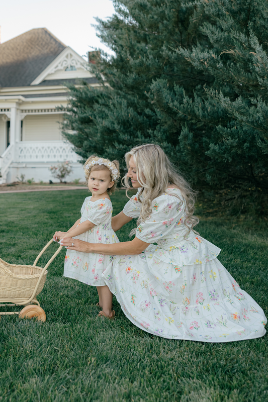 The Skirt for Mome Set in Birth Flowers