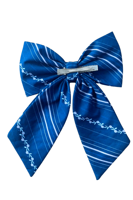 Pretty Women's Bow in Navy Vine Stripe