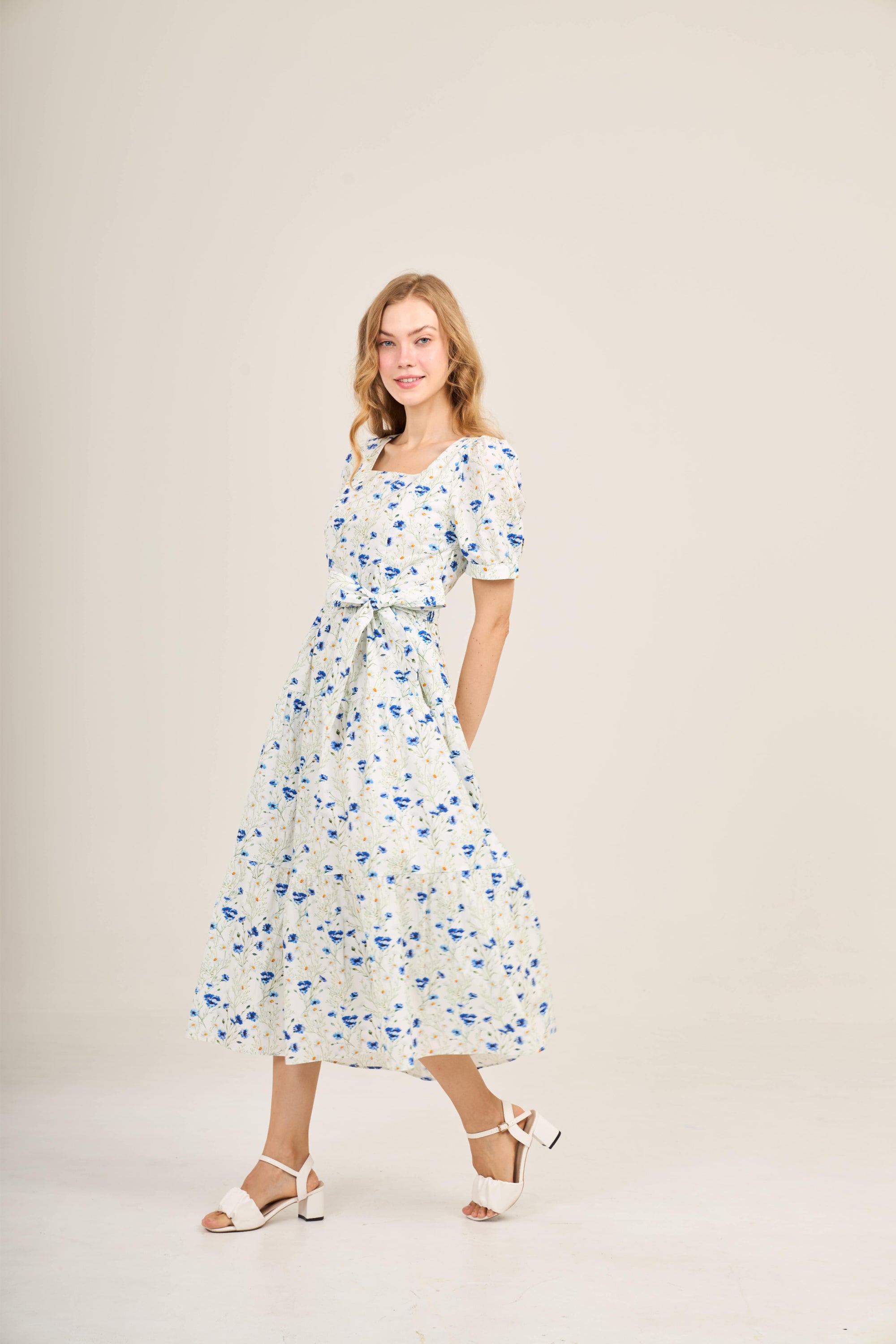 Versa Everywhere Dress with Nursing Zippers in Blue Cornflowers