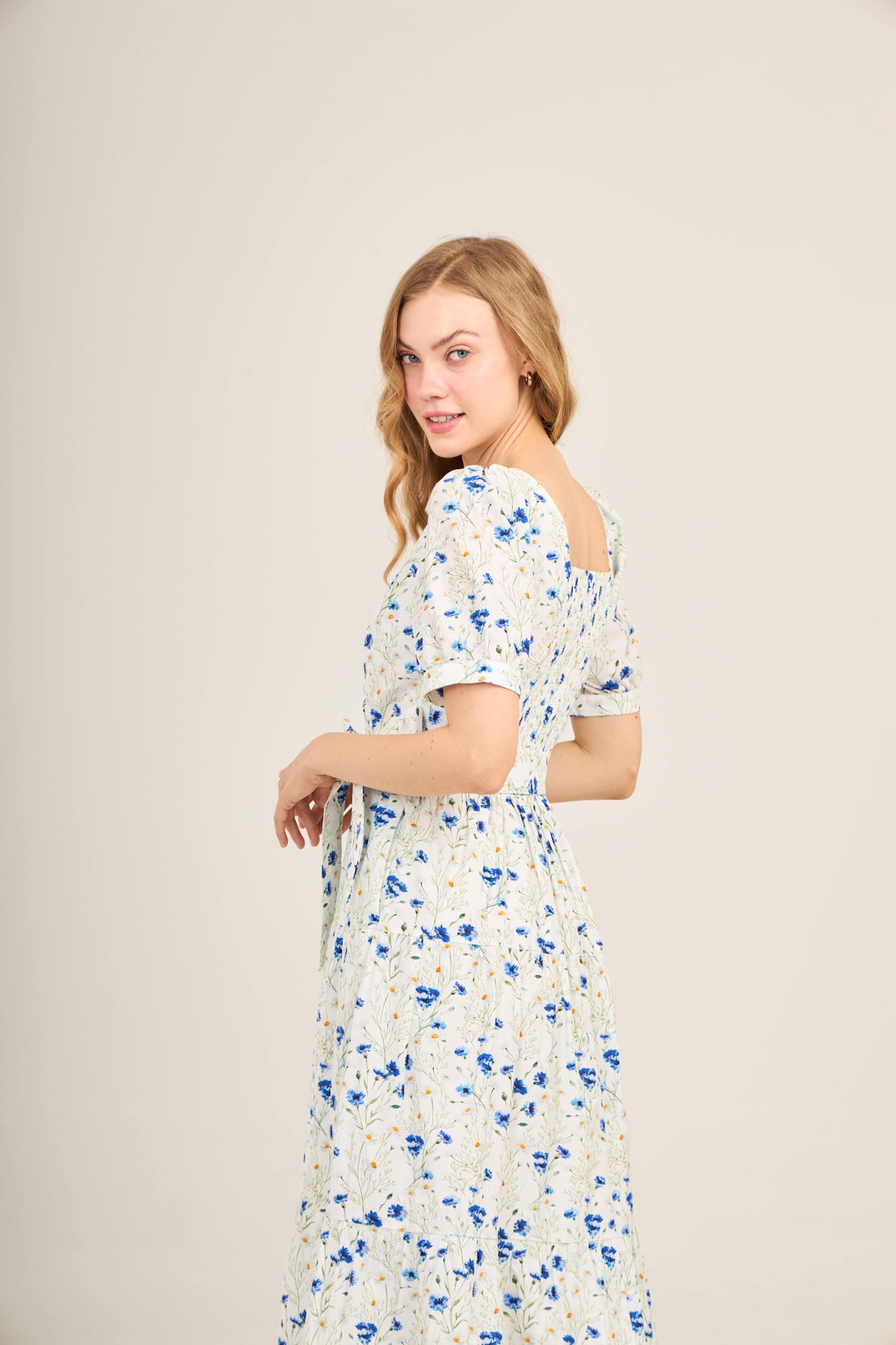 Versa Cotton Dress with Nursing Zippers in Blue Cornflowers
