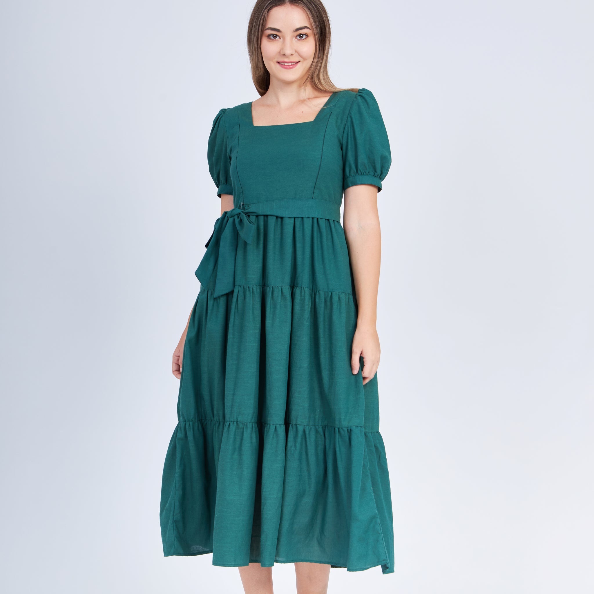 Versa Everywhere Dress with Nursing Zippers in Evergreen (Ready-to-ship)
