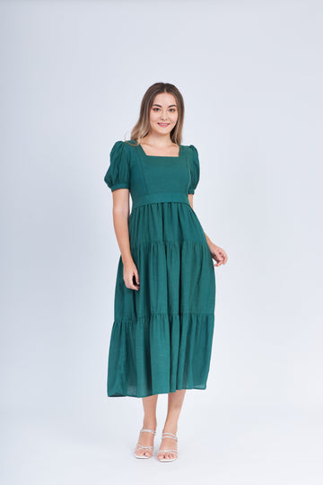 *Made-to-order* Versa Everywhere Dress in Evergreen (No Nursing Zippers)