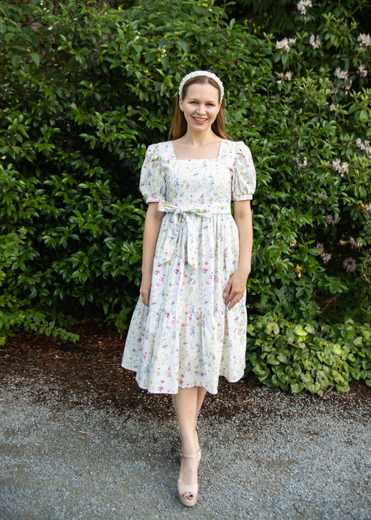 Lan Midi Dress in Wildflowers (Pre-Order)
