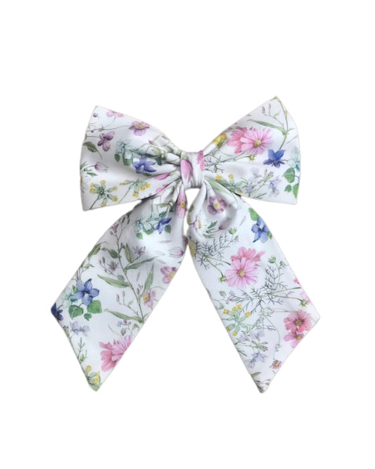 Pretty Women's Bows in Sweet Wildflowers