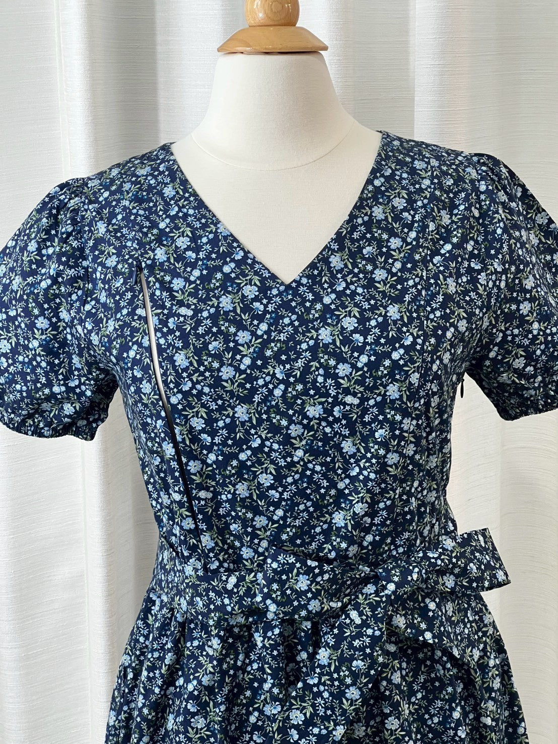 *Sample*Charming Cotton Dress with Nursing Zippers in Navy Floral