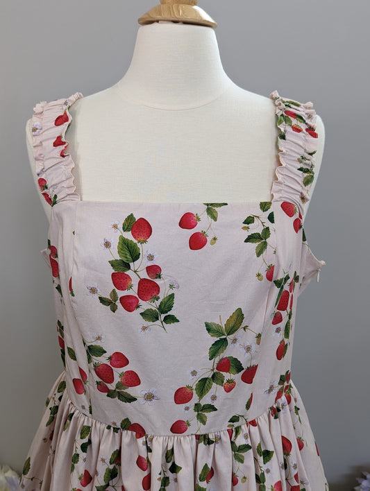 Sample women's dress in strawberries (cream), size XS