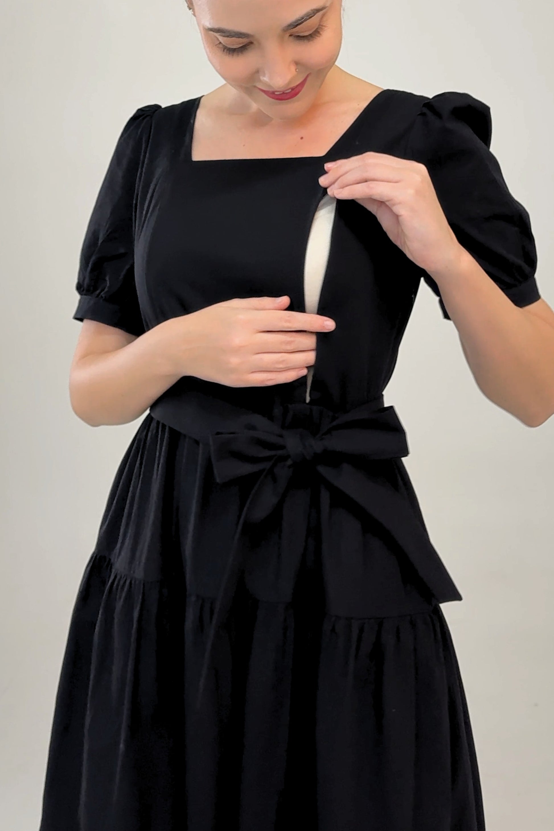 Versa Cotton Dress with Nursing Zippers in Black S (US4) Versa Cotton Dress with Nursing Zippers in Black S (US4)