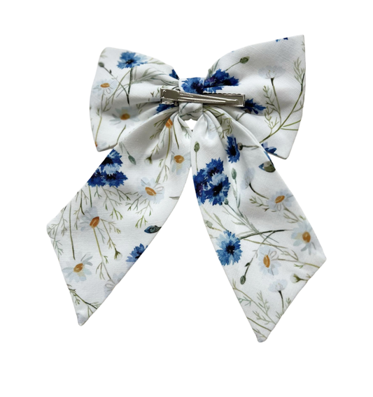 Pretty Women's Bows in Blue Cornflowers